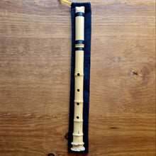 Load image into Gallery viewer, Shakuhachi - Key of D